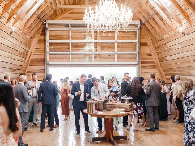 Cocktail-Hour-Socializing-Overlook-Barn-Gallery
