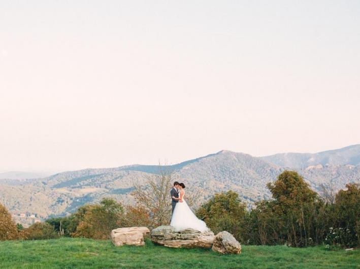 Rock-Photo-Mountain-View-Overlook-Barn-DM
