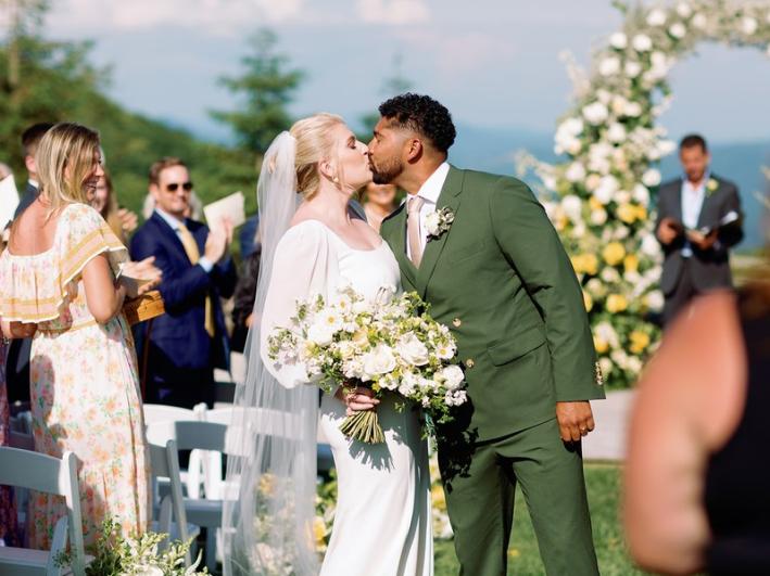 Just-Married-Kiss-Drew-Mackenzie