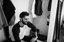 Groom-Getting-Ready-Polishing-Room (1)