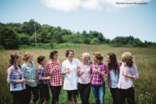 Bridesmaids-Overlook-Barn-Meadow-Katie