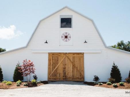 Front-of-Overlook-Barn