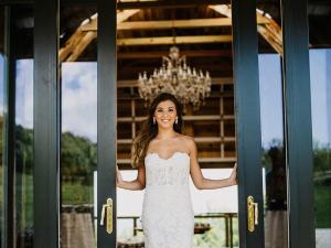 Chandelier-Siding-Glass-Katrina