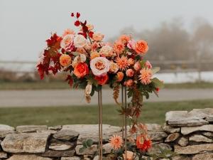 Ceremony-Flowers-Lauren-Ryan