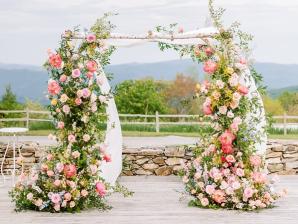 Colorful-Flower-Ceremony-Arbor