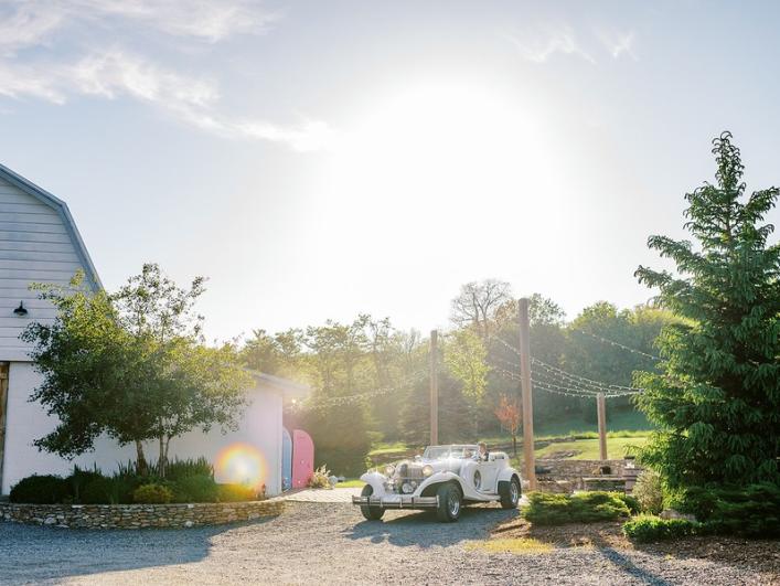 Vintage-Car-Couple-Photo-Lauren-TJ
