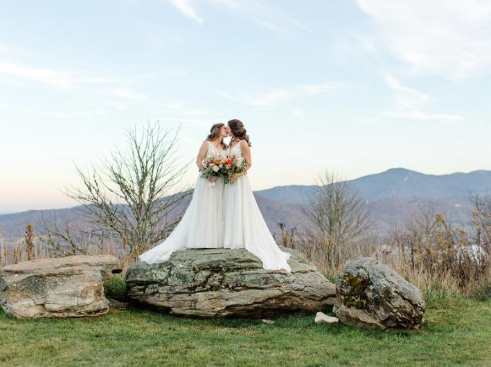 Boulder-View-Ceremony-Microwedding