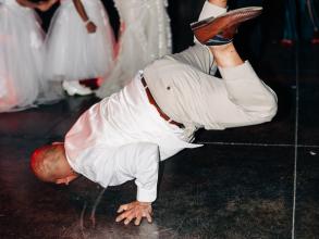 Break-Dancing-Guest-Wedding-Reception