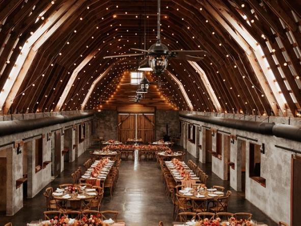 Overlook-Barn-Interior-Setup-Gallery