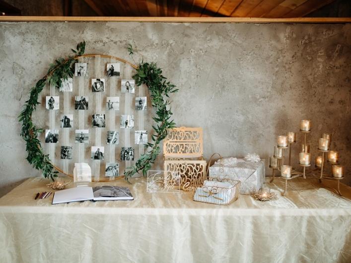 Family-Photo-Display-With-Greenery-Sydney-Hayden