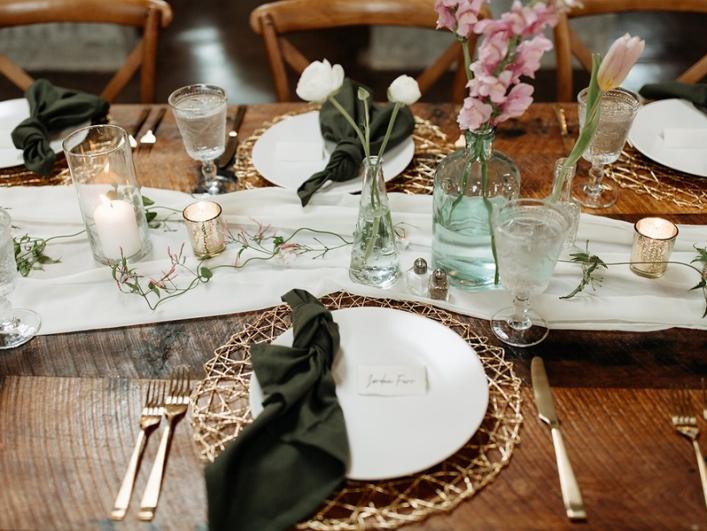 Farm-Table-Place-Setting-Spring-Wedding