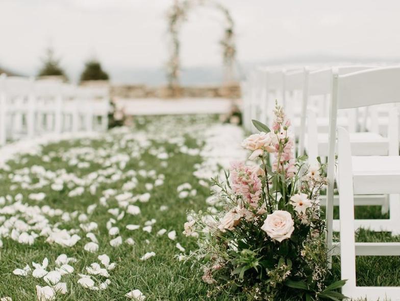Spring-Wedding-Ceremony-Sydney-Hayden